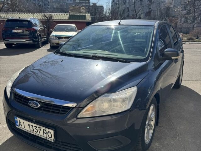 Сірий Форд Фокус, об'ємом двигуна 1.4 л та пробігом 209 тис. км за 4700 $, фото 1 на Automoto.ua