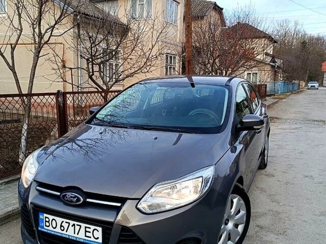 Сірий Форд Фокус, об'ємом двигуна 2 л та пробігом 293 тис. км за 8200 $, фото 1 на Automoto.ua