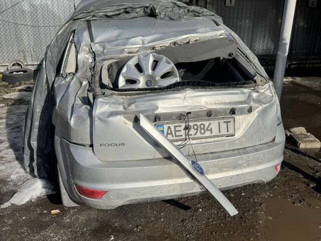 Серый Форд Фокус, объемом двигателя 1.6 л и пробегом 155 тыс. км за 1650 $, фото 1 на Automoto.ua
