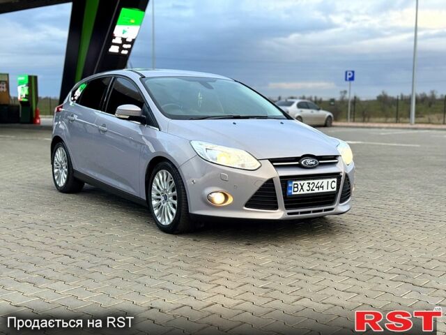 Сірий Форд Фокус, об'ємом двигуна 1.6 л та пробігом 175 тис. км за 3999 $, фото 1 на Automoto.ua