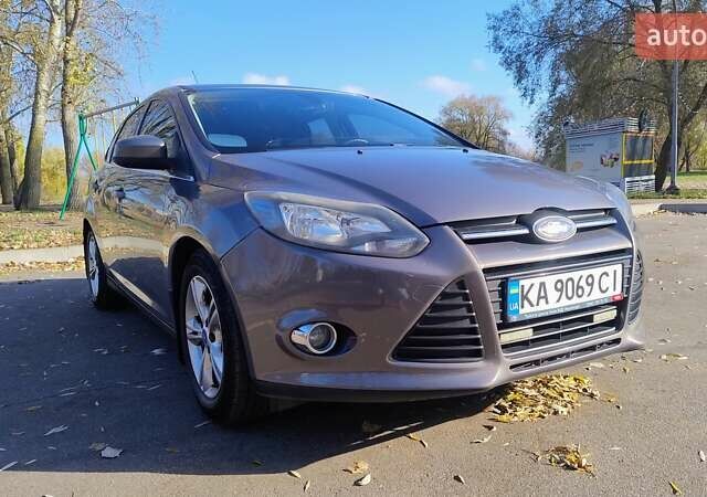 Серый Форд Фокус, объемом двигателя 1.6 л и пробегом 248 тыс. км за 6800 $, фото 1 на Automoto.ua