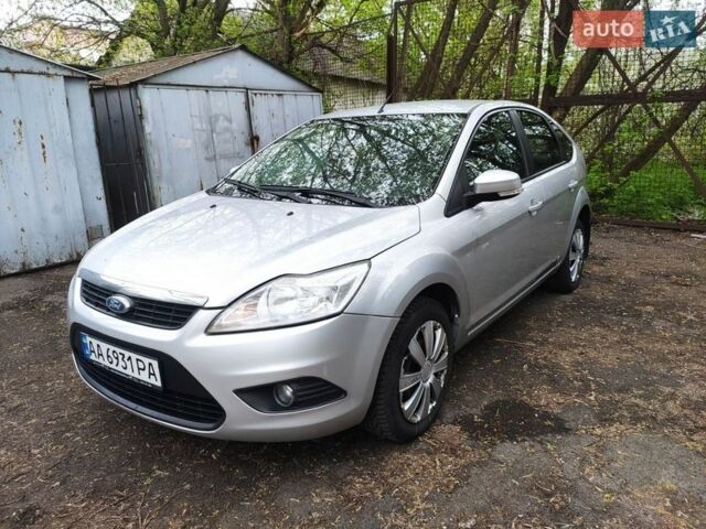 Сірий Форд Фокус, об'ємом двигуна 1.6 л та пробігом 365 тис. км за 5250 $, фото 1 на Automoto.ua