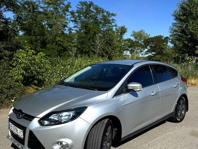 Сірий Форд Фокус, об'ємом двигуна 1.6 л та пробігом 239 тис. км за 8000 $, фото 1 на Automoto.ua