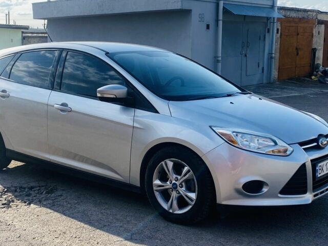 Сірий Форд Фокус, об'ємом двигуна 2 л та пробігом 130 тис. км за 6950 $, фото 1 на Automoto.ua