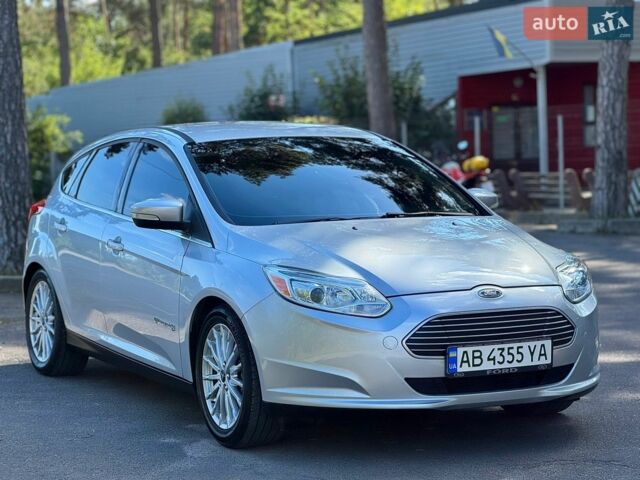 Сірий Форд Фокус, об'ємом двигуна 0 л та пробігом 67 тис. км за 7650 $, фото 1 на Automoto.ua