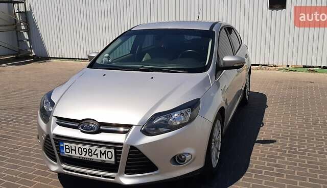 Серый Форд Фокус, объемом двигателя 0 л и пробегом 93 тыс. км за 5700 $, фото 1 на Automoto.ua
