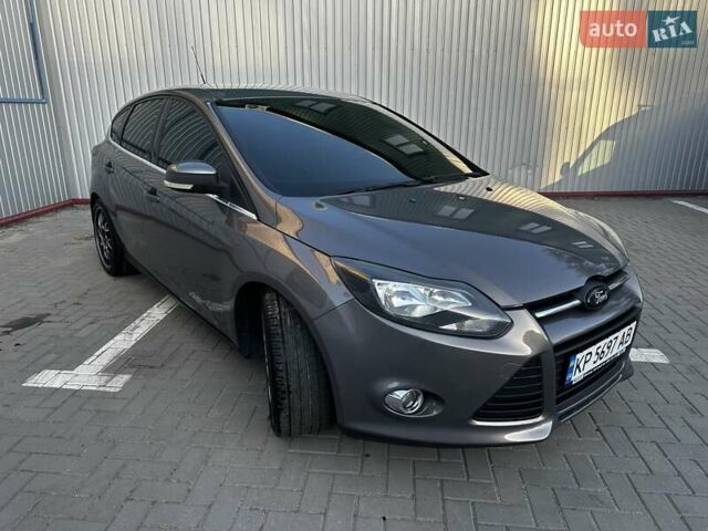 Сірий Форд Фокус, об'ємом двигуна 1.6 л та пробігом 108 тис. км за 9800 $, фото 1 на Automoto.ua