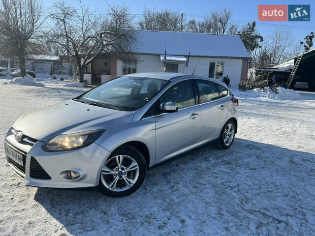 Серый Форд Фокус, объемом двигателя 1.6 л и пробегом 338 тыс. км за 4550 $, фото 1 на Automoto.ua