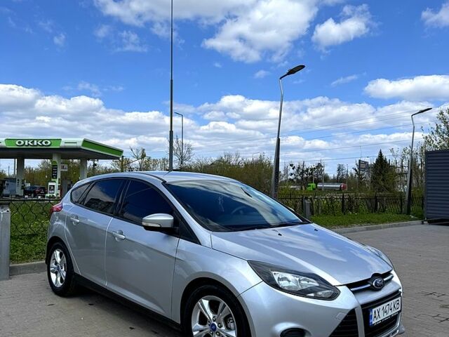 Сірий Форд Фокус, об'ємом двигуна 2 л та пробігом 180 тис. км за 6400 $, фото 1 на Automoto.ua