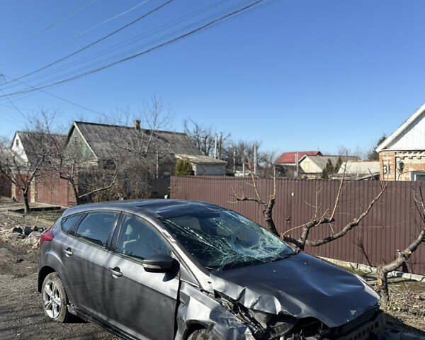 Серый Форд Фокус, объемом двигателя 2 л и пробегом 178 тыс. км за 2600 $, фото 1 на Automoto.ua