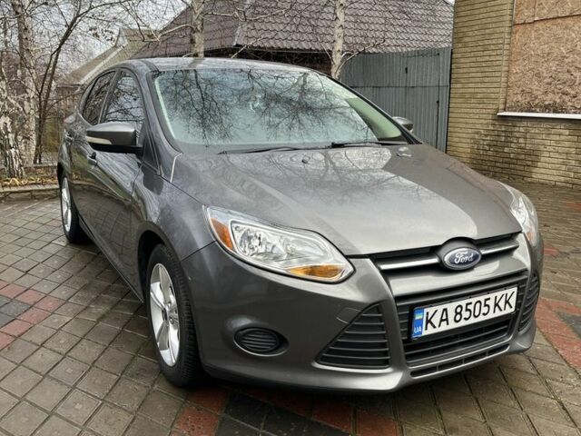 Серый Форд Фокус, объемом двигателя 2 л и пробегом 150 тыс. км за 7800 $, фото 1 на Automoto.ua