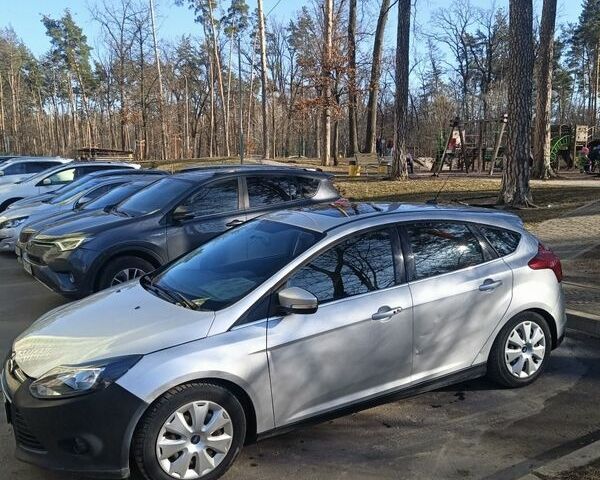 Сірий Форд Фокус, об'ємом двигуна 2 л та пробігом 96 тис. км за 7000 $, фото 1 на Automoto.ua