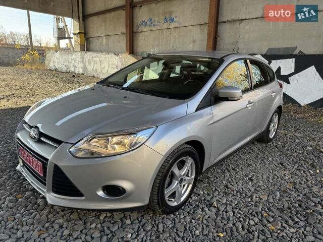 Сірий Форд Фокус, об'ємом двигуна 1.6 л та пробігом 130 тис. км за 9350 $, фото 1 на Automoto.ua