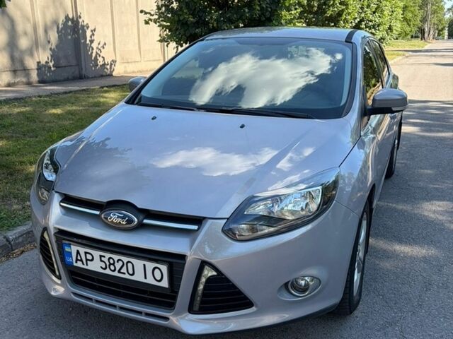 Сірий Форд Фокус, об'ємом двигуна 1 л та пробігом 190 тис. км за 6800 $, фото 1 на Automoto.ua