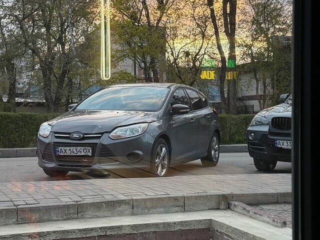 Сірий Форд Фокус, об'ємом двигуна 2 л та пробігом 125 тис. км за 3340 $, фото 1 на Automoto.ua