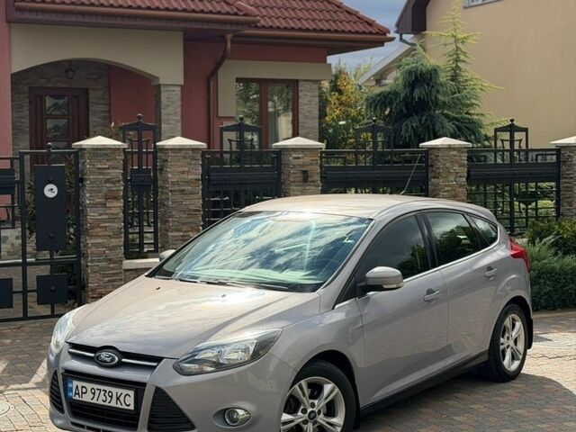 Серый Форд Фокус, объемом двигателя 1 л и пробегом 138 тыс. км за 6200 $, фото 1 на Automoto.ua