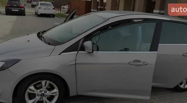 Серый Форд Фокус, объемом двигателя 1 л и пробегом 126 тыс. км за 6800 $, фото 1 на Automoto.ua