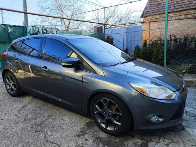 Сірий Форд Фокус, об'ємом двигуна 2 л та пробігом 260 тис. км за 7500 $, фото 1 на Automoto.ua