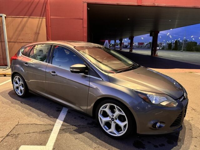 Сірий Форд Фокус, об'ємом двигуна 2 л та пробігом 234 тис. км за 10000 $, фото 1 на Automoto.ua