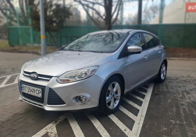Серый Форд Фокус, объемом двигателя 2 л и пробегом 150 тыс. км за 7500 $, фото 1 на Automoto.ua
