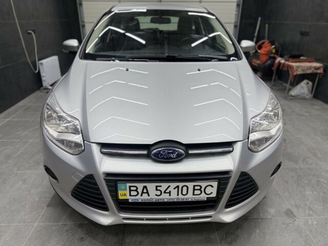 Сірий Форд Фокус, об'ємом двигуна 1 л та пробігом 143 тис. км за 7200 $, фото 1 на Automoto.ua