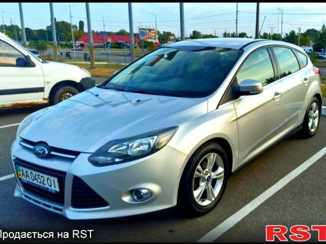 Сірий Форд Фокус, об'ємом двигуна 1 л та пробігом 175 тис. км за 6100 $, фото 1 на Automoto.ua