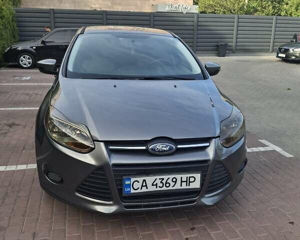 Сірий Форд Фокус, об'ємом двигуна 2 л та пробігом 168 тис. км за 7900 $, фото 1 на Automoto.ua