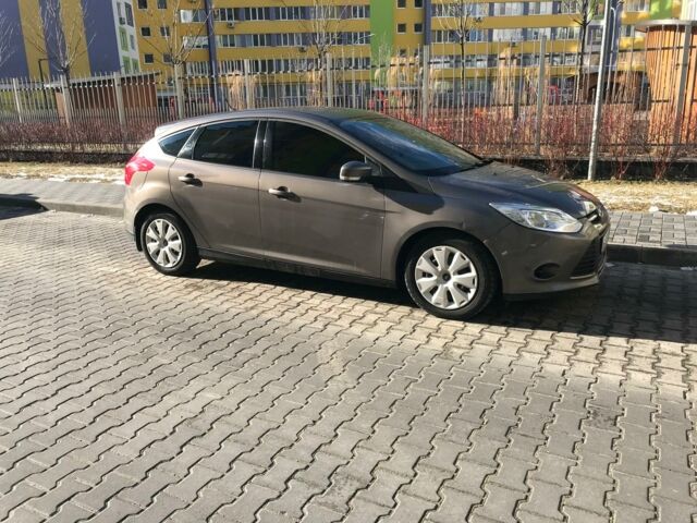 Сірий Форд Фокус, об'ємом двигуна 1 л та пробігом 160 тис. км за 6650 $, фото 1 на Automoto.ua