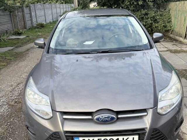 Серый Форд Фокус, объемом двигателя 1 л и пробегом 131 тыс. км за 6000 $, фото 1 на Automoto.ua