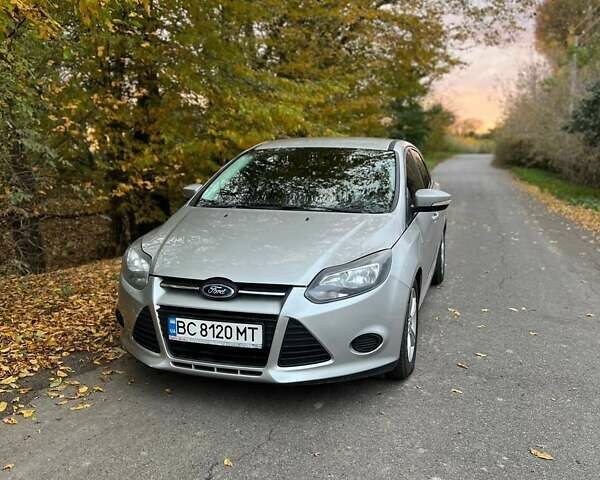Сірий Форд Фокус, об'ємом двигуна 2 л та пробігом 222 тис. км за 5150 $, фото 1 на Automoto.ua