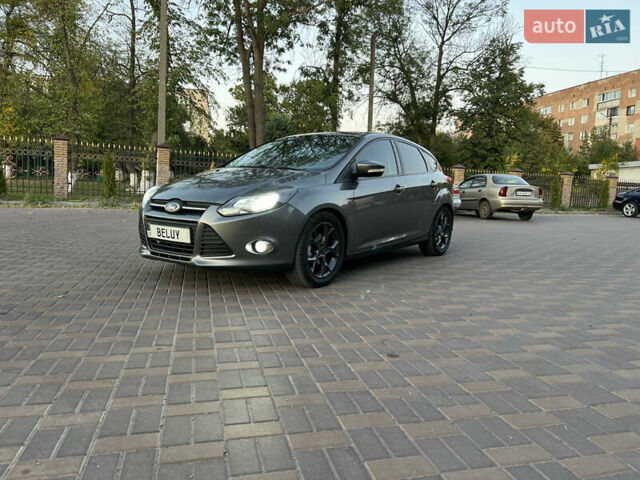 Форд Фокус 2014 в Валках на Automoto.ua Серый Форд Фокус, объемом двигателя 2 л и пробегом 218 тыс. км за 6999 $, фото 1 на Automoto.ua