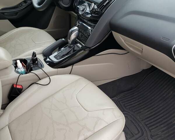 Серый Форд Фокус, объемом двигателя 0 л и пробегом 42 тыс. км за 9500 $, фото 1 на Automoto.ua