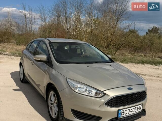 Сірий Форд Фокус, об'ємом двигуна 2 л та пробігом 124 тис. км за 8500 $, фото 1 на Automoto.ua