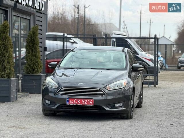 Серый Форд Фокус, объемом двигателя 2 л и пробегом 159 тыс. км за 8300 $, фото 1 на Automoto.ua