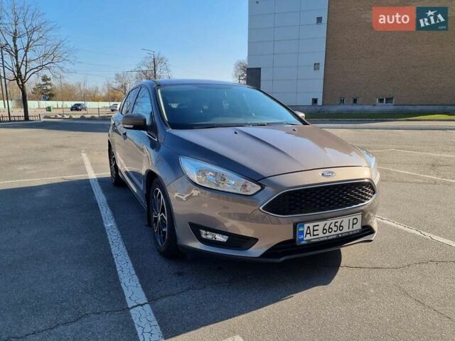 Серый Форд Фокус, объемом двигателя 1 л и пробегом 92 тыс. км за 8200 $, фото 1 на Automoto.ua