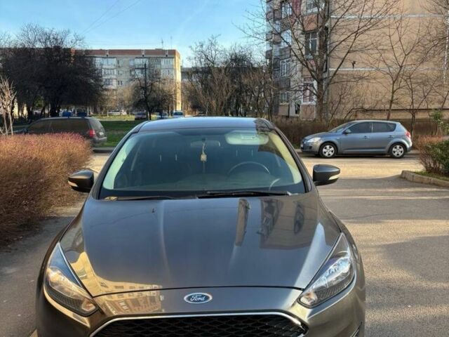 Серый Форд Фокус, объемом двигателя 2 л и пробегом 245 тыс. км за 8100 $, фото 1 на Automoto.ua