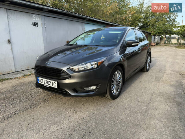 Серый Форд Фокус, объемом двигателя 1 л и пробегом 77 тыс. км за 10700 $, фото 1 на Automoto.ua