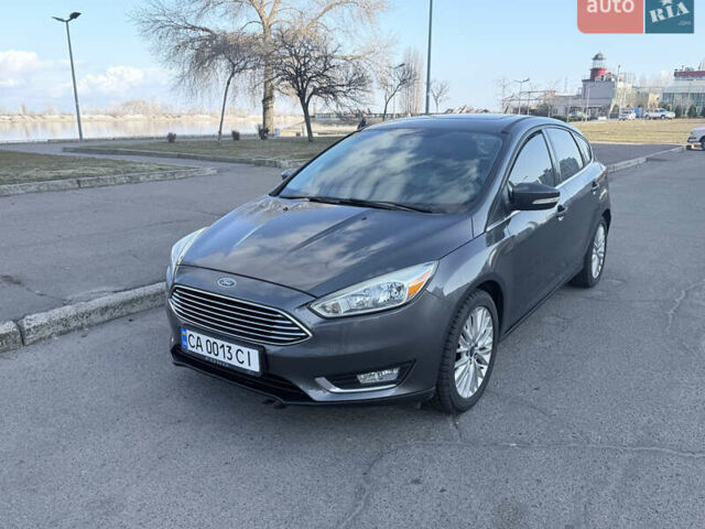 Сірий Форд Фокус, об'ємом двигуна 2 л та пробігом 129 тис. км за 11300 $, фото 1 на Automoto.ua
