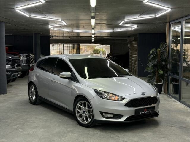 Серый Форд Фокус, объемом двигателя 0 л и пробегом 166 тыс. км за 8400 $, фото 1 на Automoto.ua