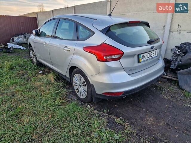 Серый Форд Фокус, объемом двигателя 1 л и пробегом 23 тыс. км за 2900 $, фото 1 на Automoto.ua