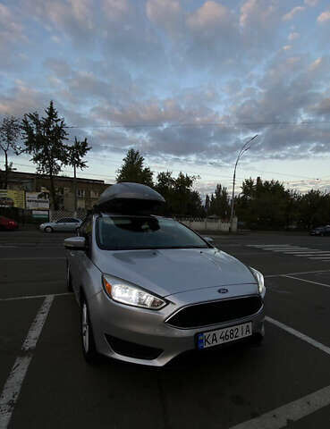 Серый Форд Фокус, объемом двигателя 2 л и пробегом 211 тыс. км за 9200 $, фото 1 на Automoto.ua