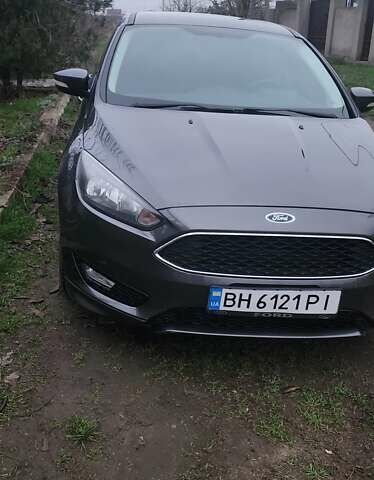 Серый Форд Фокус, объемом двигателя 2 л и пробегом 120 тыс. км за 7900 $, фото 1 на Automoto.ua