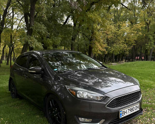 Серый Форд Фокус, объемом двигателя 2 л и пробегом 196 тыс. км за 8300 $, фото 1 на Automoto.ua