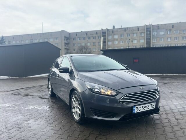 Серый Форд Фокус, объемом двигателя 2 л и пробегом 115 тыс. км за 6000 $, фото 1 на Automoto.ua