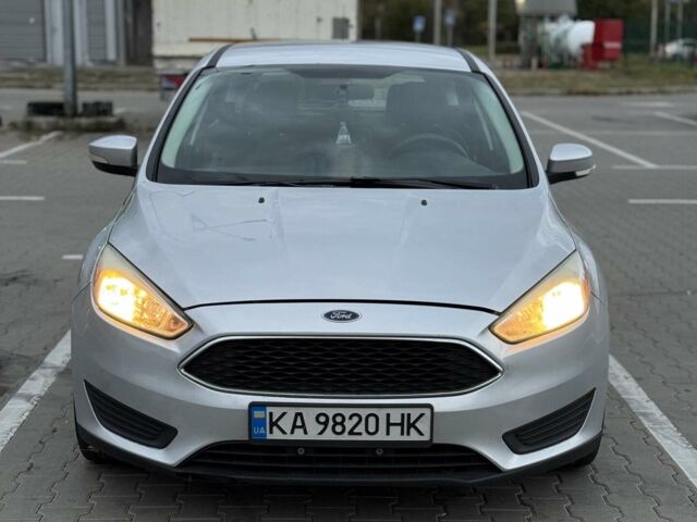 Сірий Форд Фокус, об'ємом двигуна 2 л та пробігом 205 тис. км за 6800 $, фото 1 на Automoto.ua