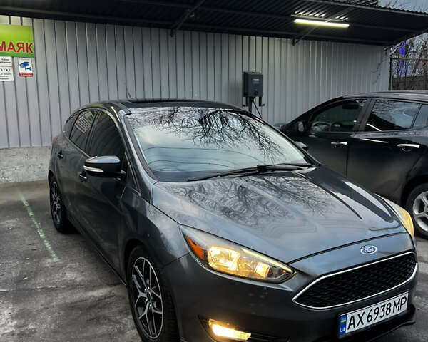 Сірий Форд Фокус, об'ємом двигуна 2 л та пробігом 117 тис. км за 9500 $, фото 1 на Automoto.ua