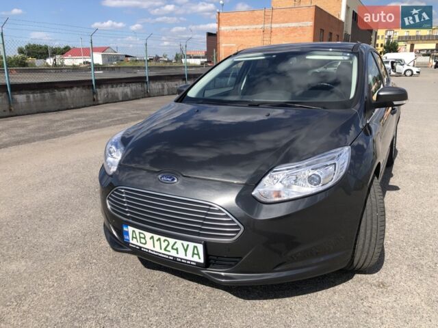 Серый Форд Фокус, объемом двигателя 0 л и пробегом 97 тыс. км за 9700 $, фото 1 на Automoto.ua