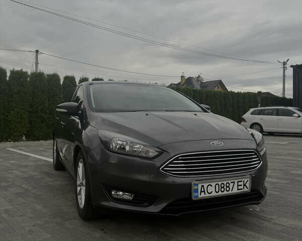 Серый Форд Фокус, объемом двигателя 1.9 л и пробегом 152 тыс. км за 7900 $, фото 1 на Automoto.ua