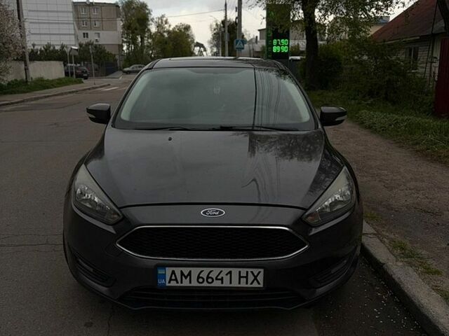 Сірий Форд Фокус, об'ємом двигуна 2 л та пробігом 220 тис. км за 7900 $, фото 1 на Automoto.ua