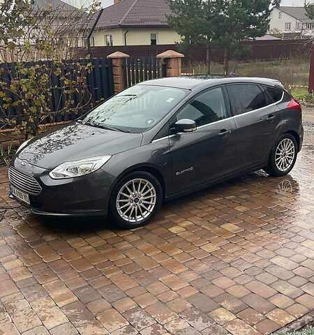 Серый Форд Фокус, объемом двигателя 0 л и пробегом 77 тыс. км за 10200 $, фото 1 на Automoto.ua